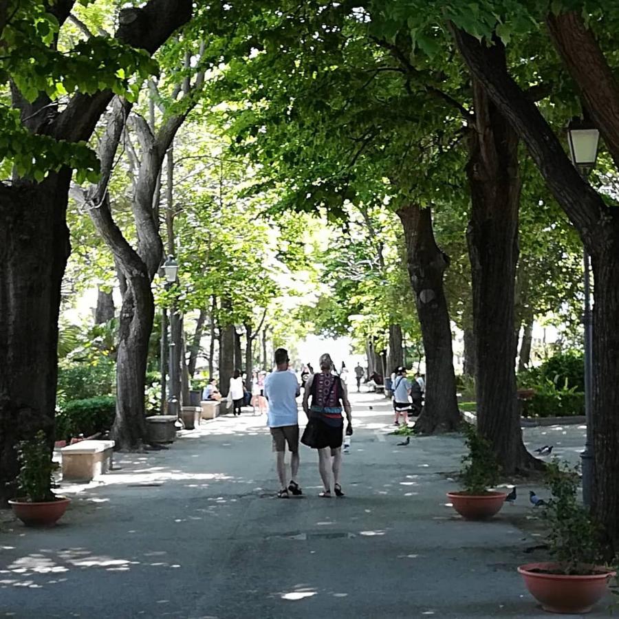 Ad Home Trani Exteriér fotografie