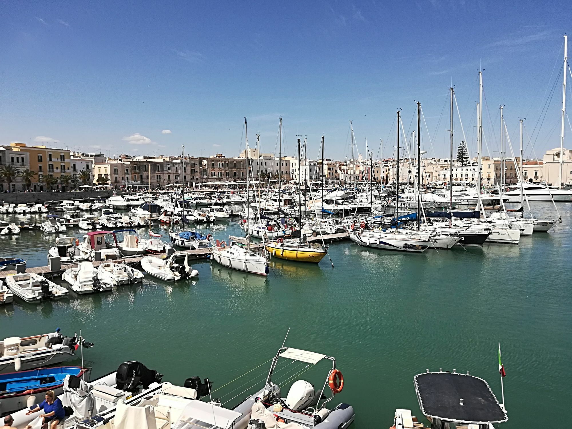 Ad Home Trani Exteriér fotografie